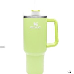 Stanley 40oz Quencher in Citron LIMITED EDITION SUMMER COLOR